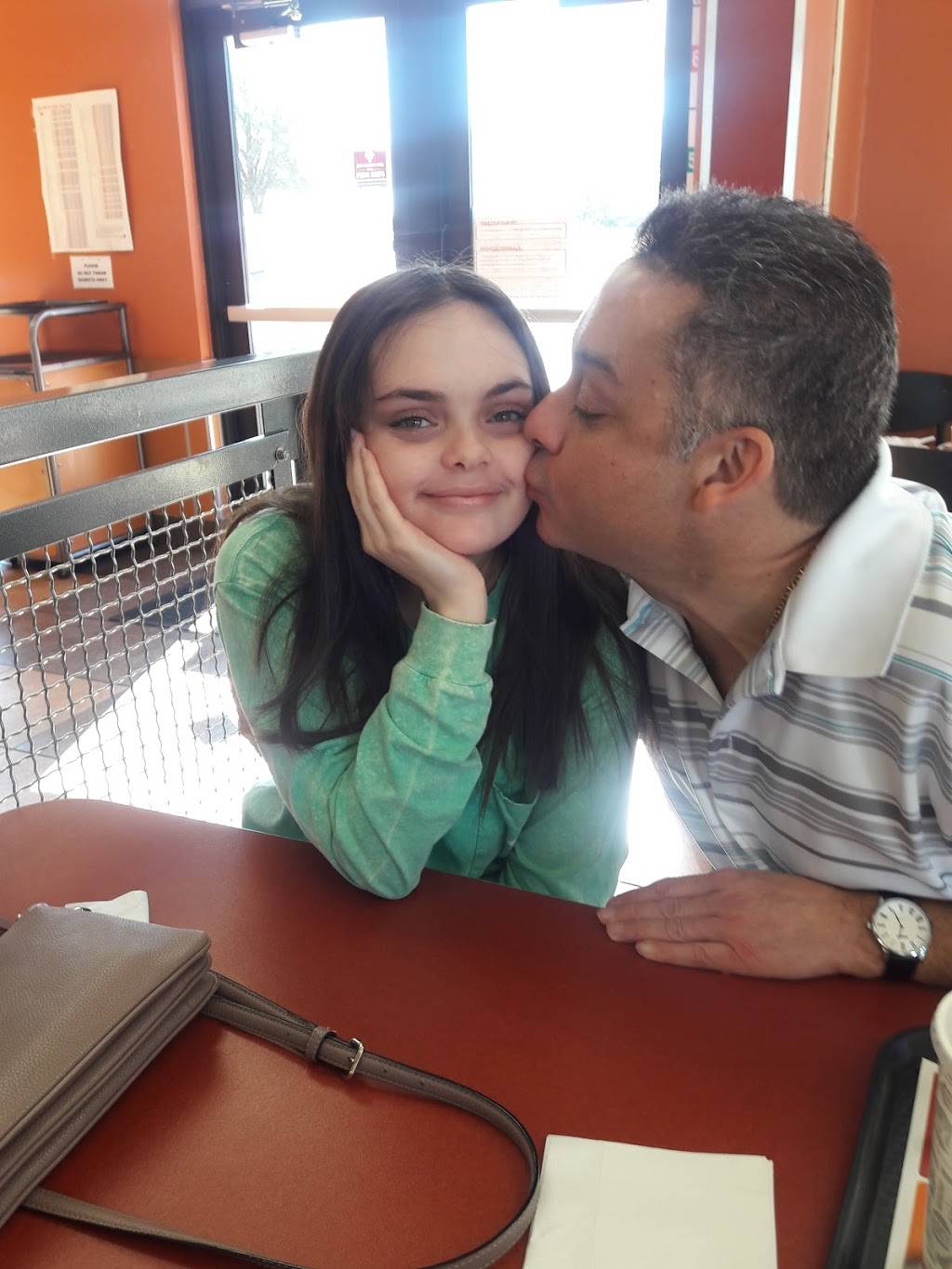 Jack in the Box | restaurant | 412 N Hwy 67, Cedar Hill, TX 75104, USA | 9722939727 OR +1 972-293-9727