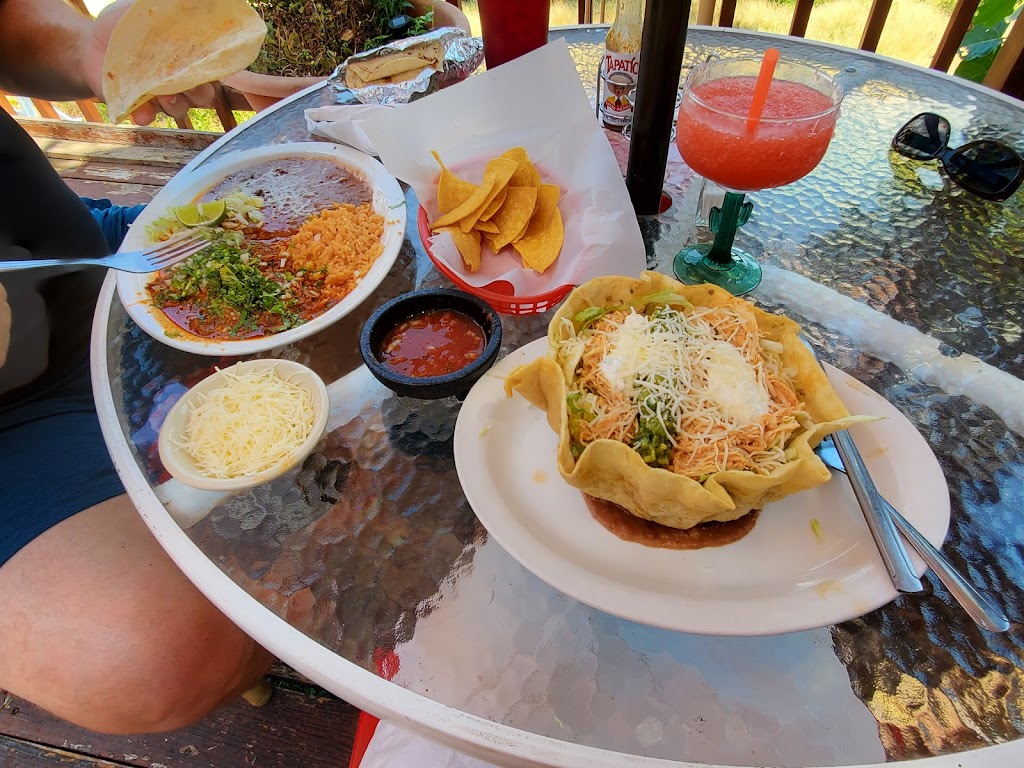 La Cocina Michoacana | restaurant | 43143 CA-299, Fall River Mills, CA 96028, USA | 5309998543 OR +1 530-999-8543