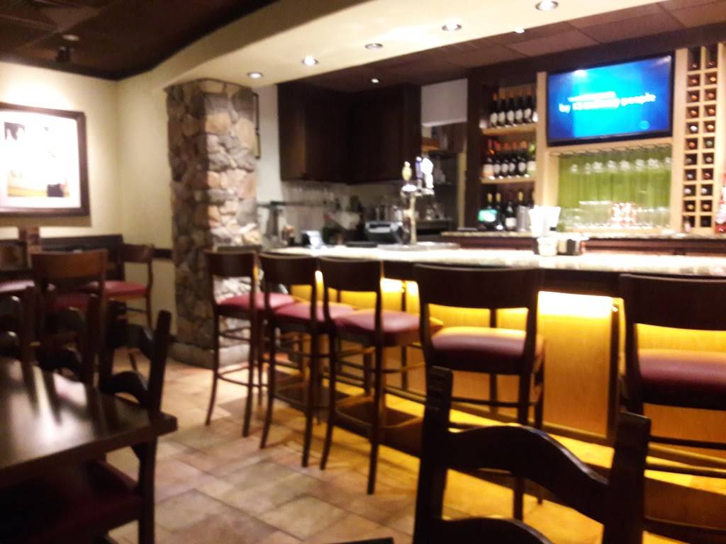 Olive Garden Italian Restaurant | meal takeaway | 527 Clairton Blvd, Pleasant Hills, PA 15236, USA | 4126535897 OR +1 412-653-5897