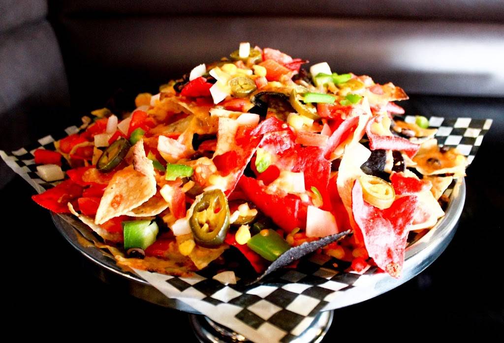 Cats Kitchen + Bar | restaurant | 6788 Regional Rd 57, Niagara Falls, ON L2J 1B4, Canada | 2892968225 OR +1 289-296-8225