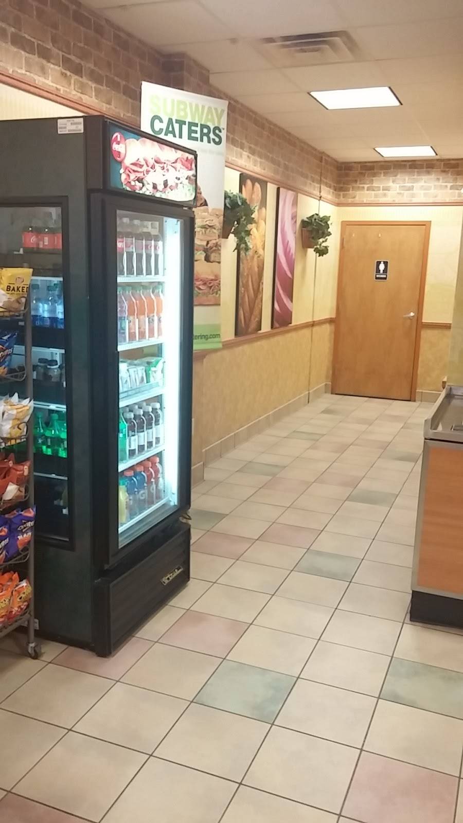 Subway | restaurant | 2525 Toledo Rd, Elkhart, IN 46516, USA | 5745223151 OR +1 574-522-3151