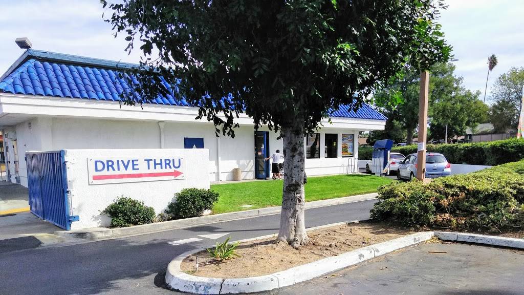 Bakers Drive-Thru | restaurant | 5135 Jurupa Ave, Riverside, CA 92504, USA | 9098845233 OR +1 909-884-5233
