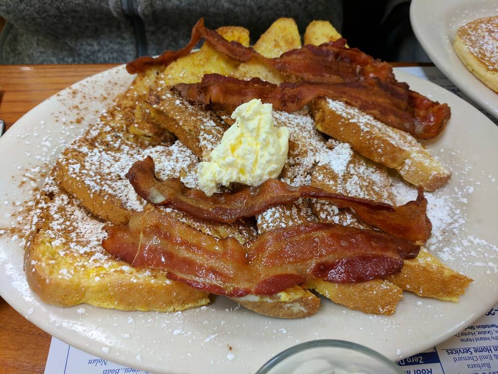 The Blueberry Muffin Restaurant: Kingston MA | bakery | 164 Summer St, Kingston, MA 02364, USA | 7819368848 OR +1 781-936-8848