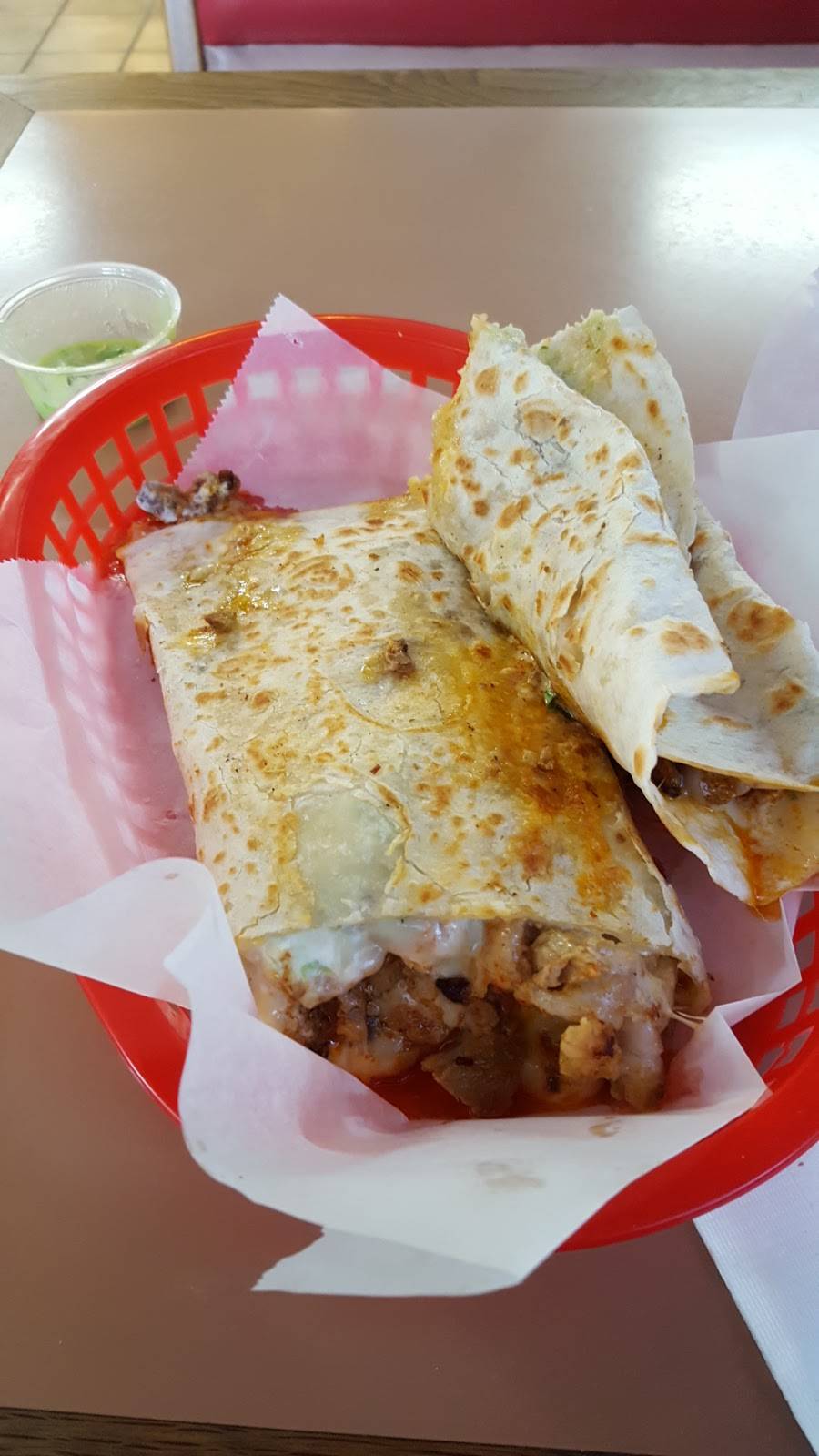 Taqueria El Favorito | restaurant | 6466 Redwood Dr, Rohnert Park, CA 94928, USA | 7075888013 OR +1 707-588-8013