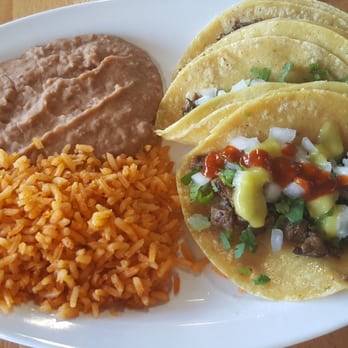 Leo Y Churro Taqueria | restaurant | 9430 Larga Dr, Dallas, TX 75220, USA | 2145295049 OR +1 214-529-5049