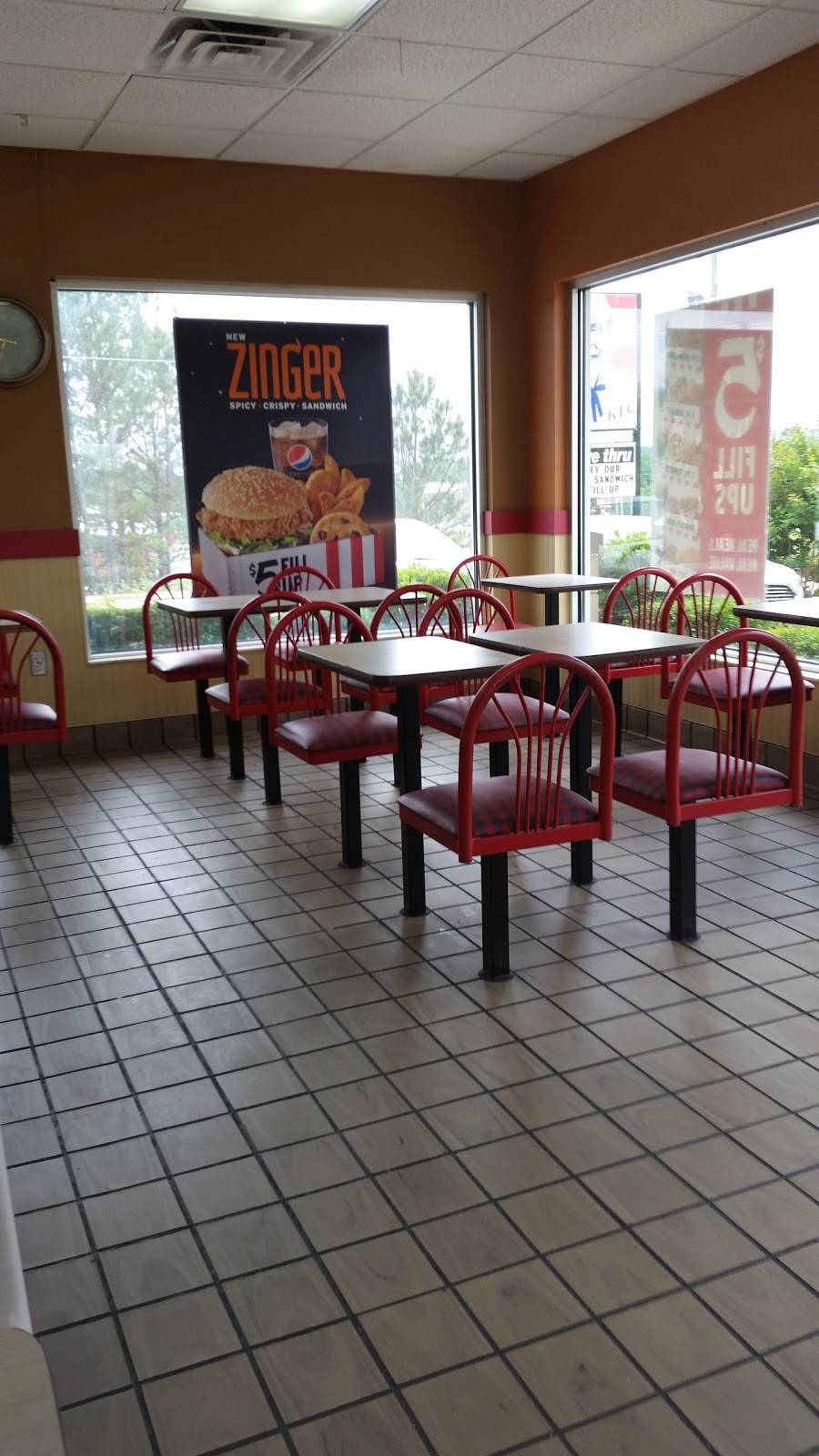 KFC | restaurant | 3226 AL-14, Millbrook, AL 36054, USA | 3342900770 OR +1 334-290-0770