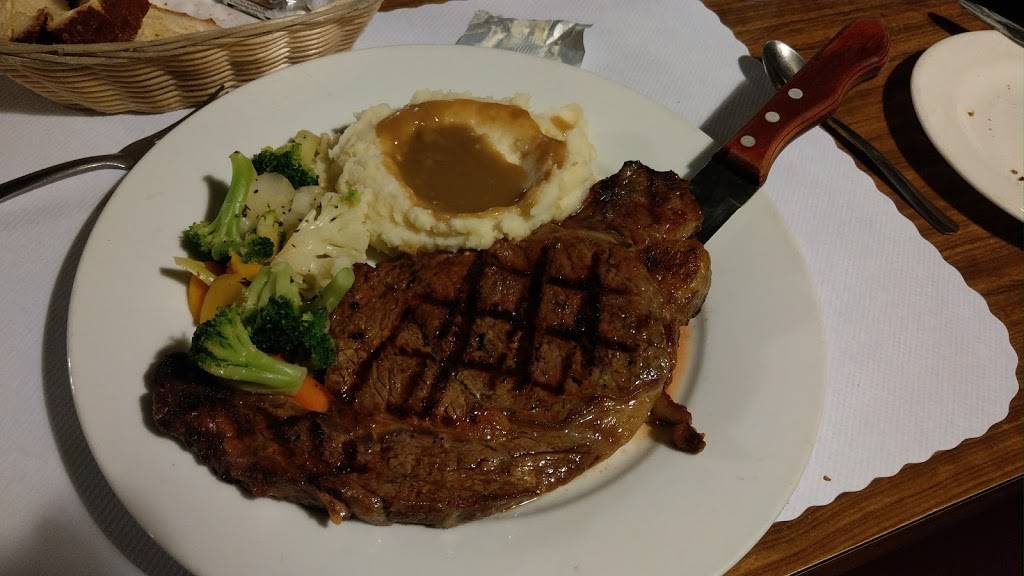 The Hayward Ranch | restaurant | 22877 Mission Blvd, Hayward, CA 94541, USA | 5105375522 OR +1 510-537-5522