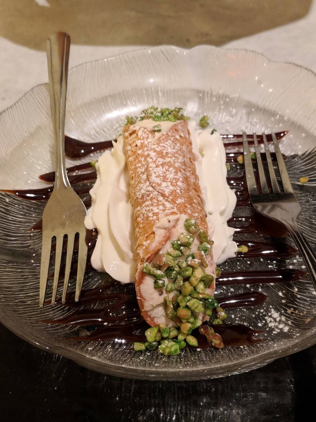 Capri Restaurant & Pizza | restaurant | 313 E State St, Rockford, IL 61104, USA | 8159656341 OR +1 815-965-6341