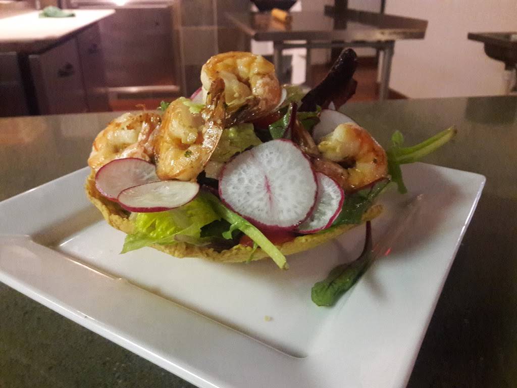 Nundini Chefs Table Italian Restaurant | cafe | 500 N Shepherd Dr, Houston, TX 77007, USA | 7138616331 OR +1 713-861-6331