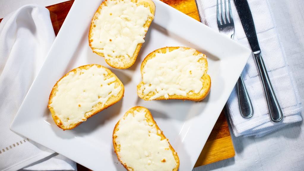 The House of Pizzeria | restaurant | 2062 Liverpool Rd, Pickering, ON L1X 1E2, Canada | 9058393636 OR +1 905-839-3636