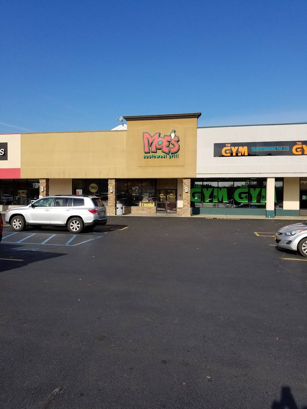 Moes Southwest Grill | restaurant | 756 Upper, Glen St, Queensbury, NY 12804, USA | 5186150233 OR +1 518-615-0233