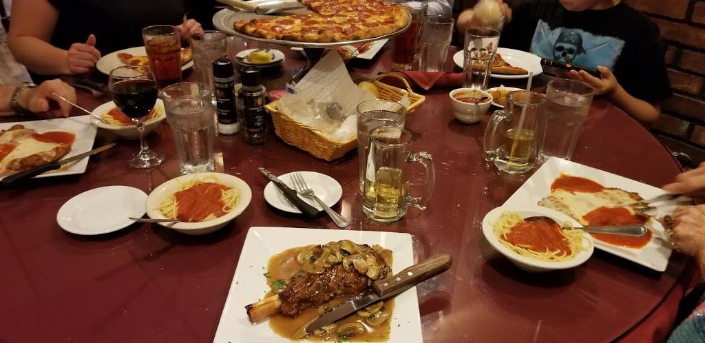 New York Style Pizza & Restaurant | restaurant | 6438 Lake Worth Rd, Greenacres, FL 33463, USA | 5619641503 OR +1 561-964-1503