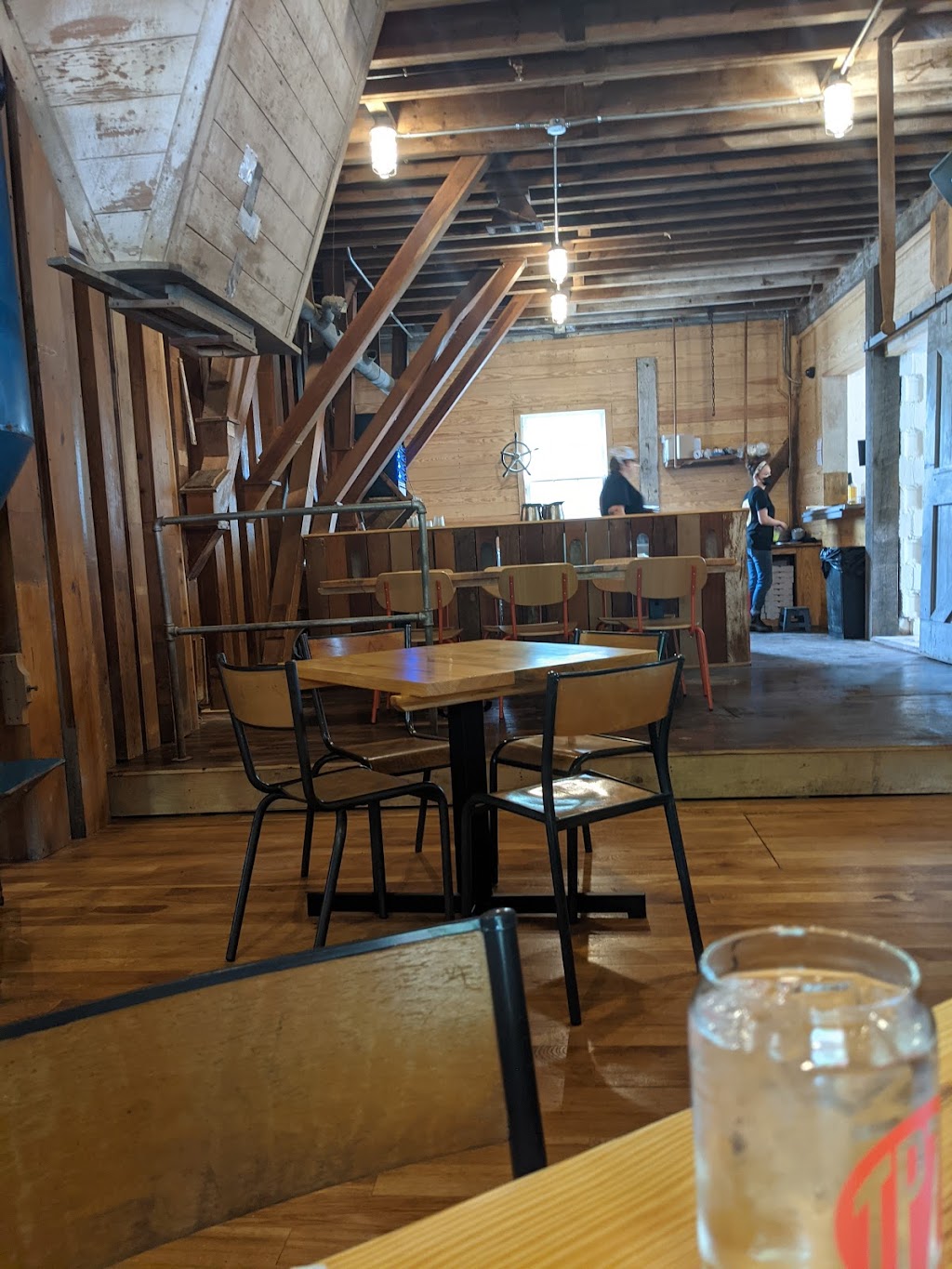 Camp Trapezium | restaurant | 140 Union Hill Rd, Amherst, VA 24521, USA | 8044778703 OR +1 804-477-8703