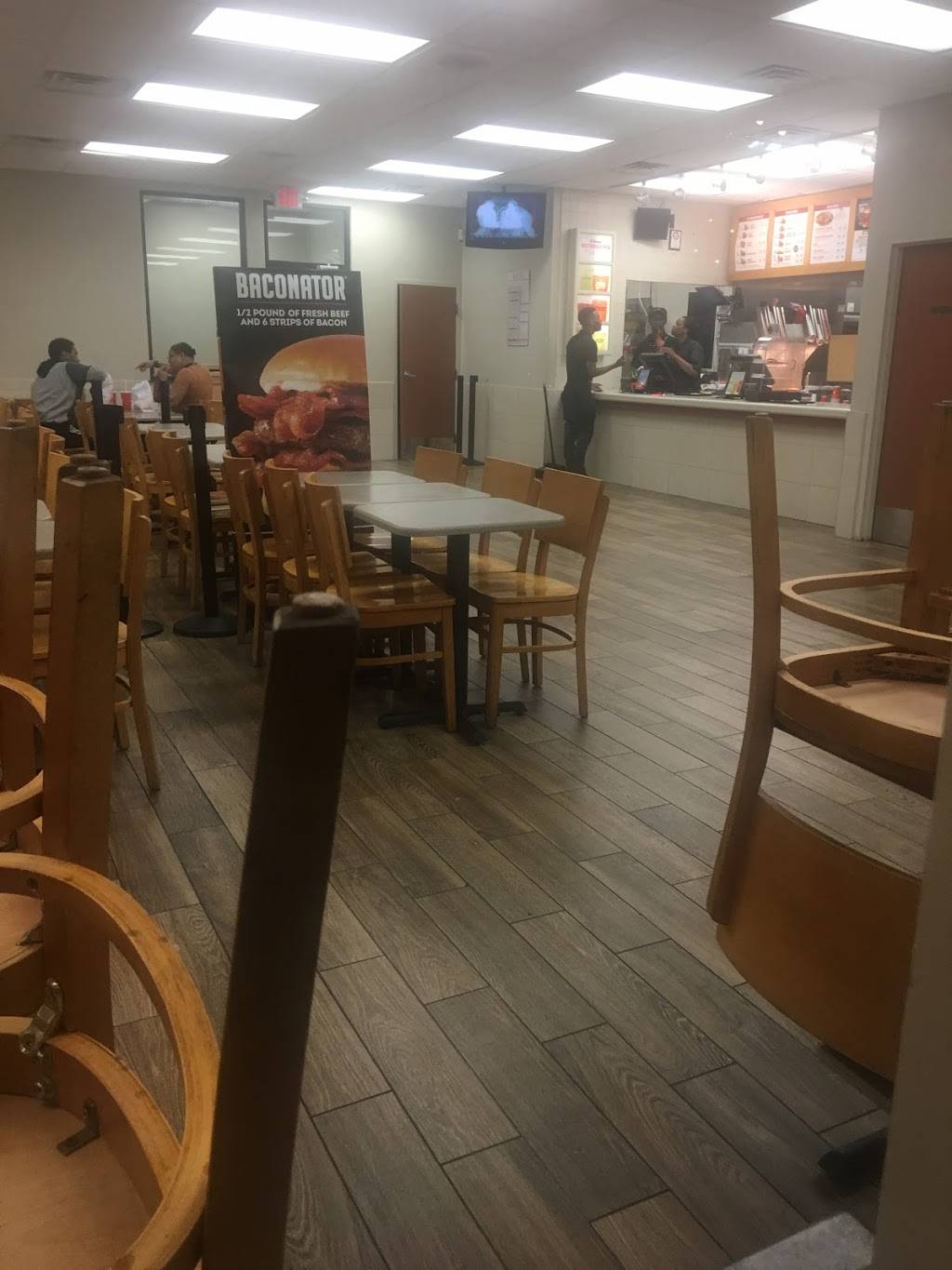 Wendys | restaurant | 3636 Branch Ave, Temple Hills, MD 20748, USA | 3014235227 OR +1 301-423-5227