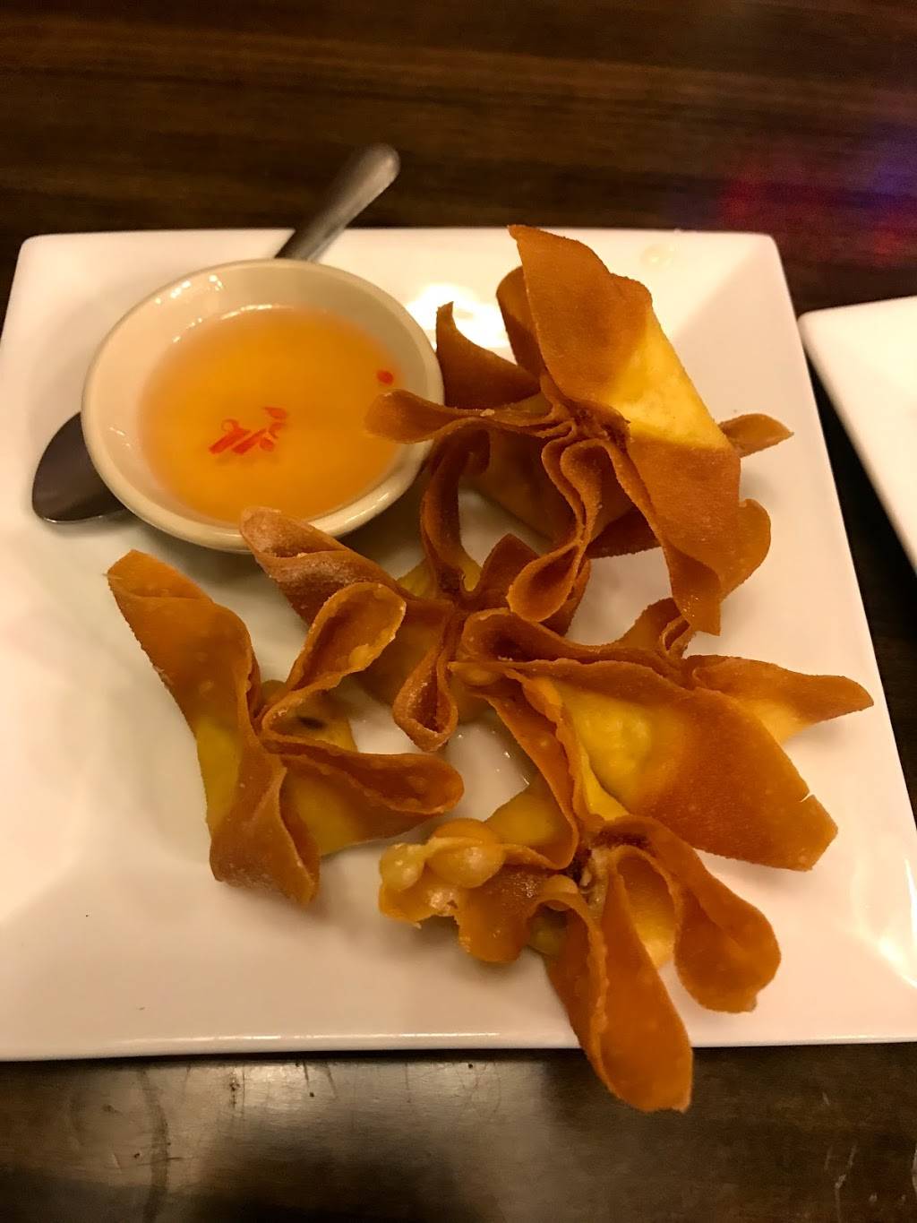 Thai Elephant Wok | restaurant | 32 S Eutaw St, Baltimore, MD 21201, USA | 4102302999 OR +1 410-230-2999