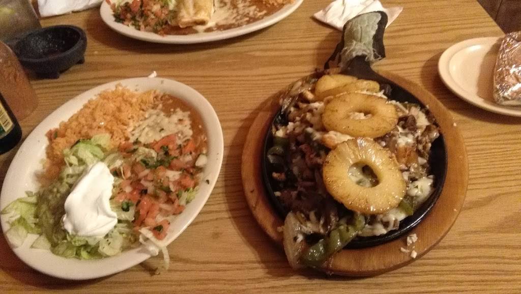 Atzimba Mexican Restaurant | restaurant | 516 S Broad St, Lexington, TN 38351, USA | 7319689370 OR +1 731-968-9370