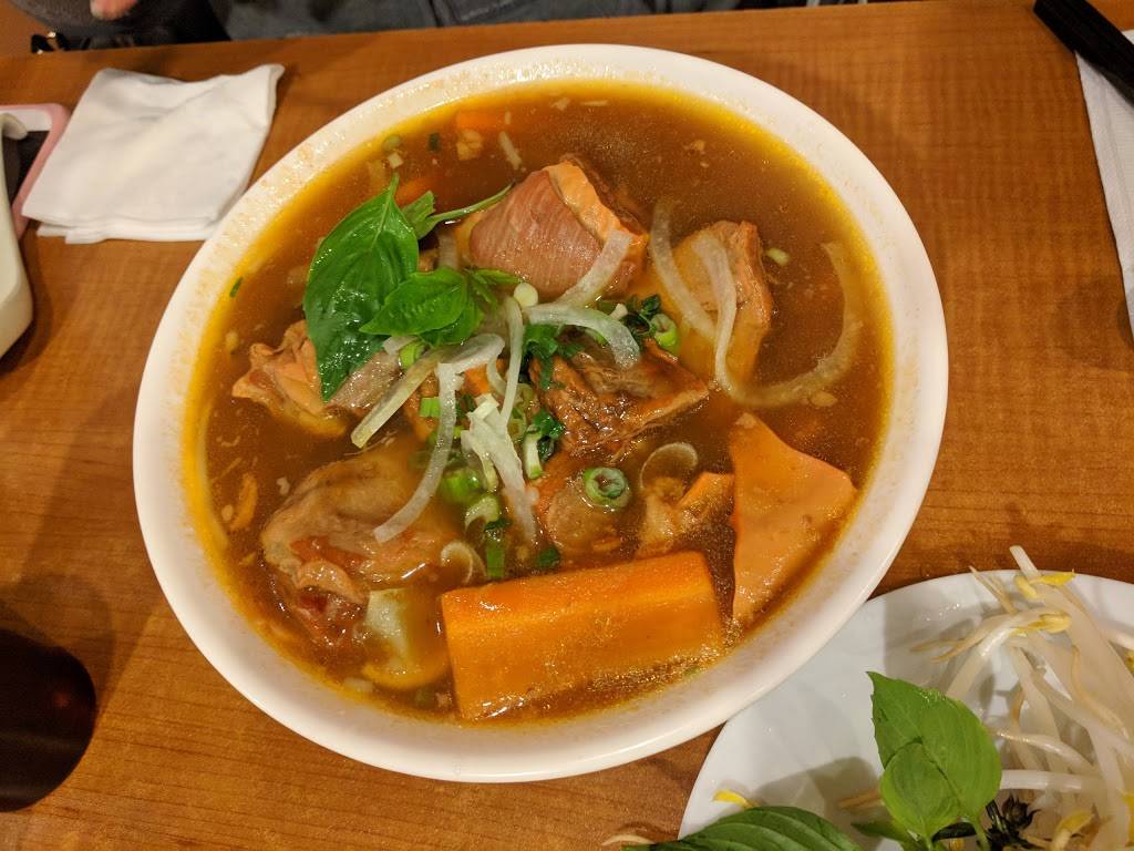 Pho Vietnamese Delight | restaurant | 3555 Don Mills Rd, North York, ON M2H 3N3, Canada | 4167564021 OR +1 416-756-4021