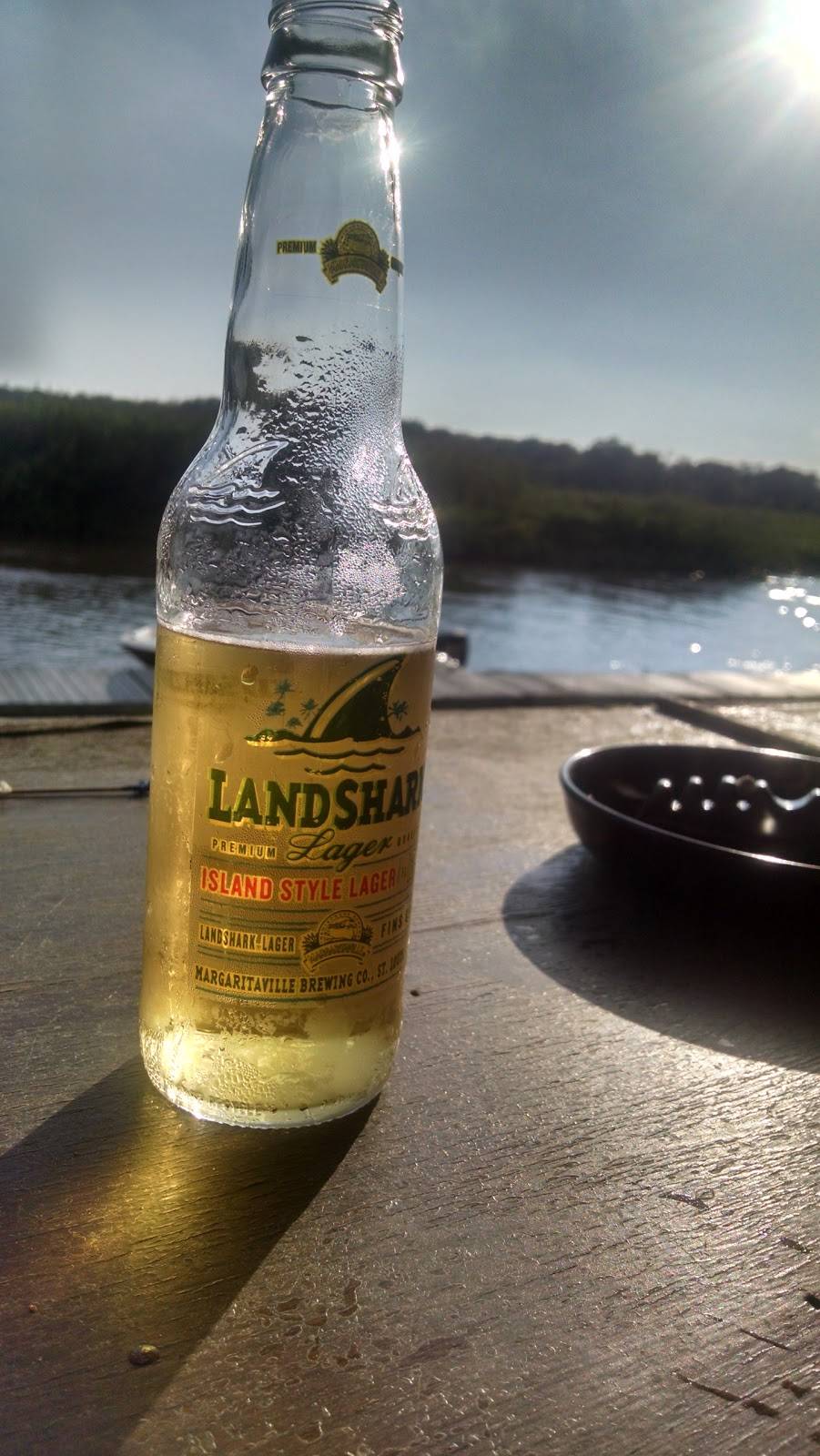 The Coconut Grove Dockside Bar | restaurant | 150 Riverview Ave, National Park, NJ 08063, USA | 8565794065 OR +1 856-579-4065