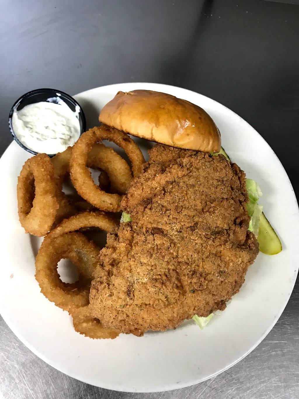 Newtowne Grille | restaurant | 838 Boston Rd, Billerica, MA 01821, USA | 9786670021 OR +1 978-667-0021