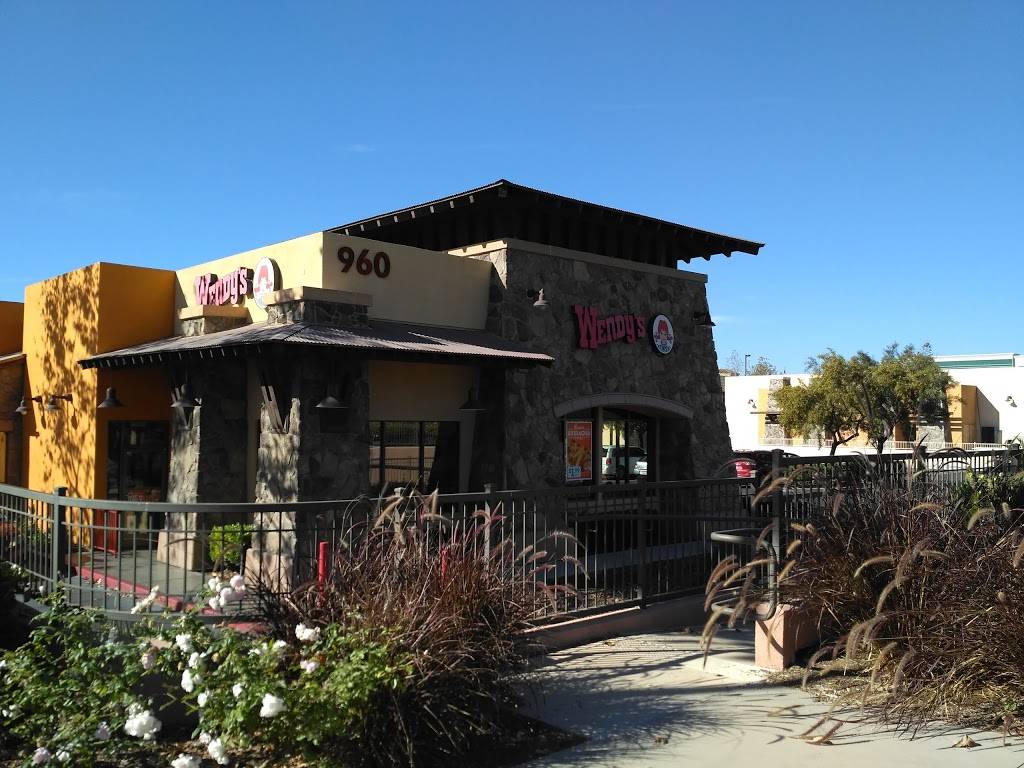 Wendys | restaurant | 960 Eastlake Pkwy, Chula Vista, CA 91914, USA | 6193976810 OR +1 619-397-6810