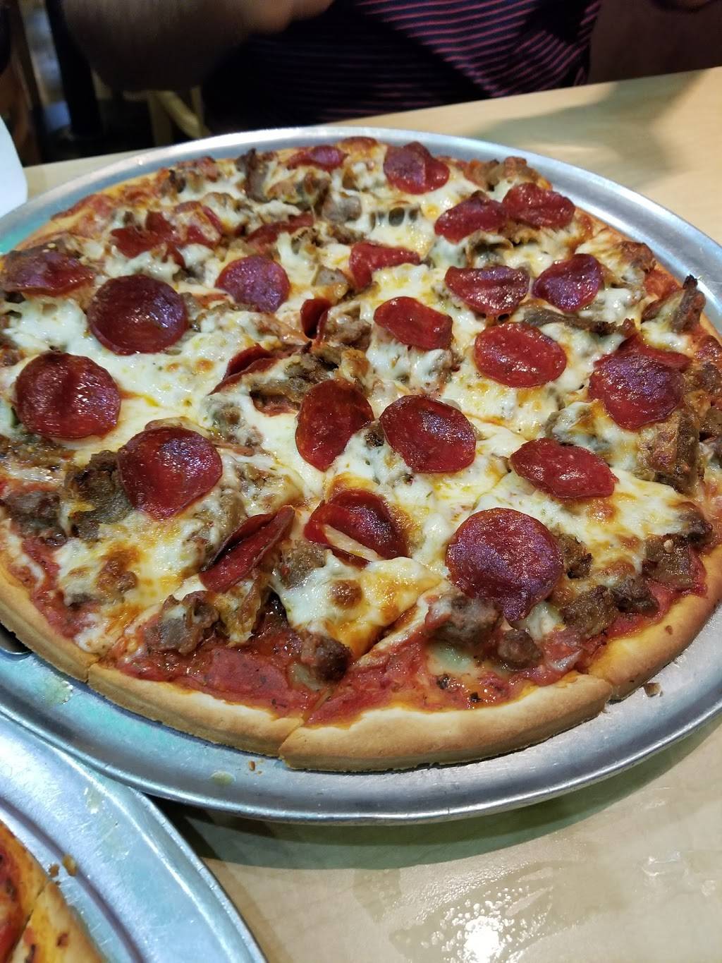 Italian Express | restaurant | 2307 W Devon Ave, Chicago, IL 60659, USA | 7737617700 OR +1 773-761-7700