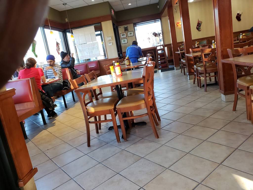 Hubs Restaurant | restaurant | 3727 Dempster Street, Skokie, IL 60076, USA | 8476739409 OR +1 847-673-9409