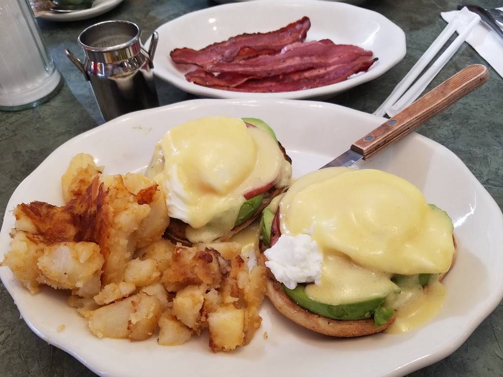 Sherwood Diner | restaurant | 901 Post Rd E, Westport, CT 06880, USA | 2032265535 OR +1 203-226-5535