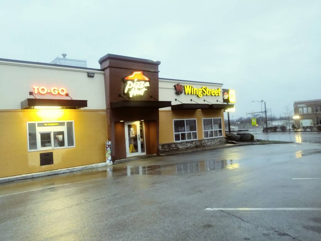 Pizza Hut | restaurant | 396 E Market St, Akron, OH 44304, USA | 3305354444 OR +1 330-535-4444