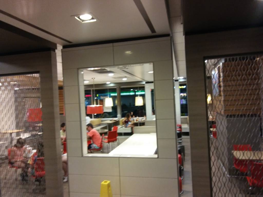 McDonalds | cafe | 611 E Main St, Hummelstown, PA 17036, USA | 7175666041 OR +1 717-566-6041