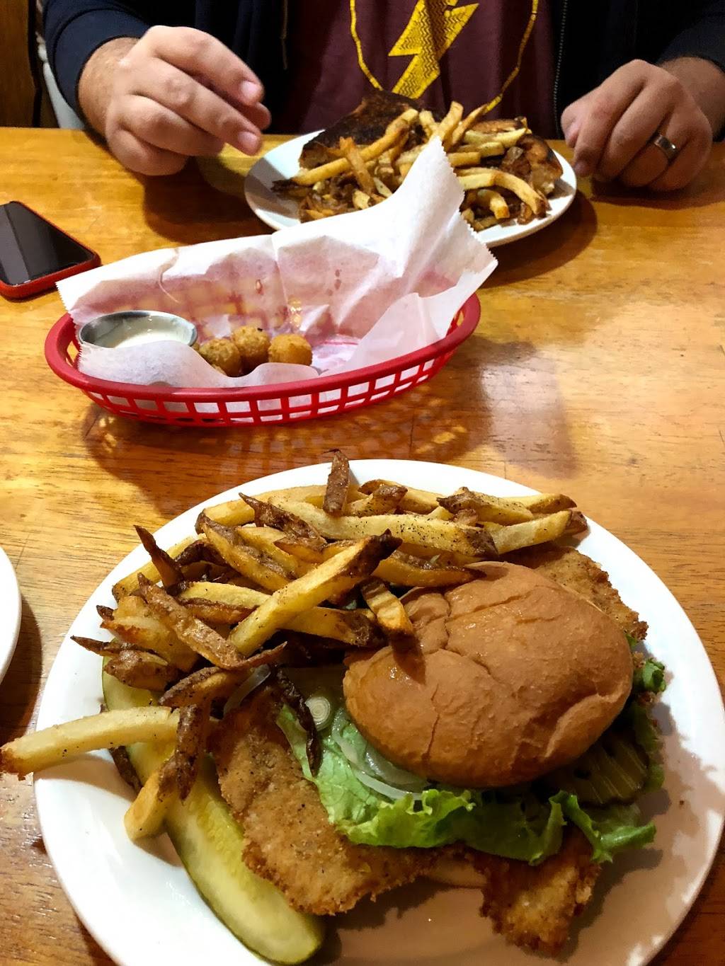 Courtneys Kitchen | restaurant | 654 Logan St, Noblesville, IN 46060, USA | 3177732234 OR +1 317-773-2234