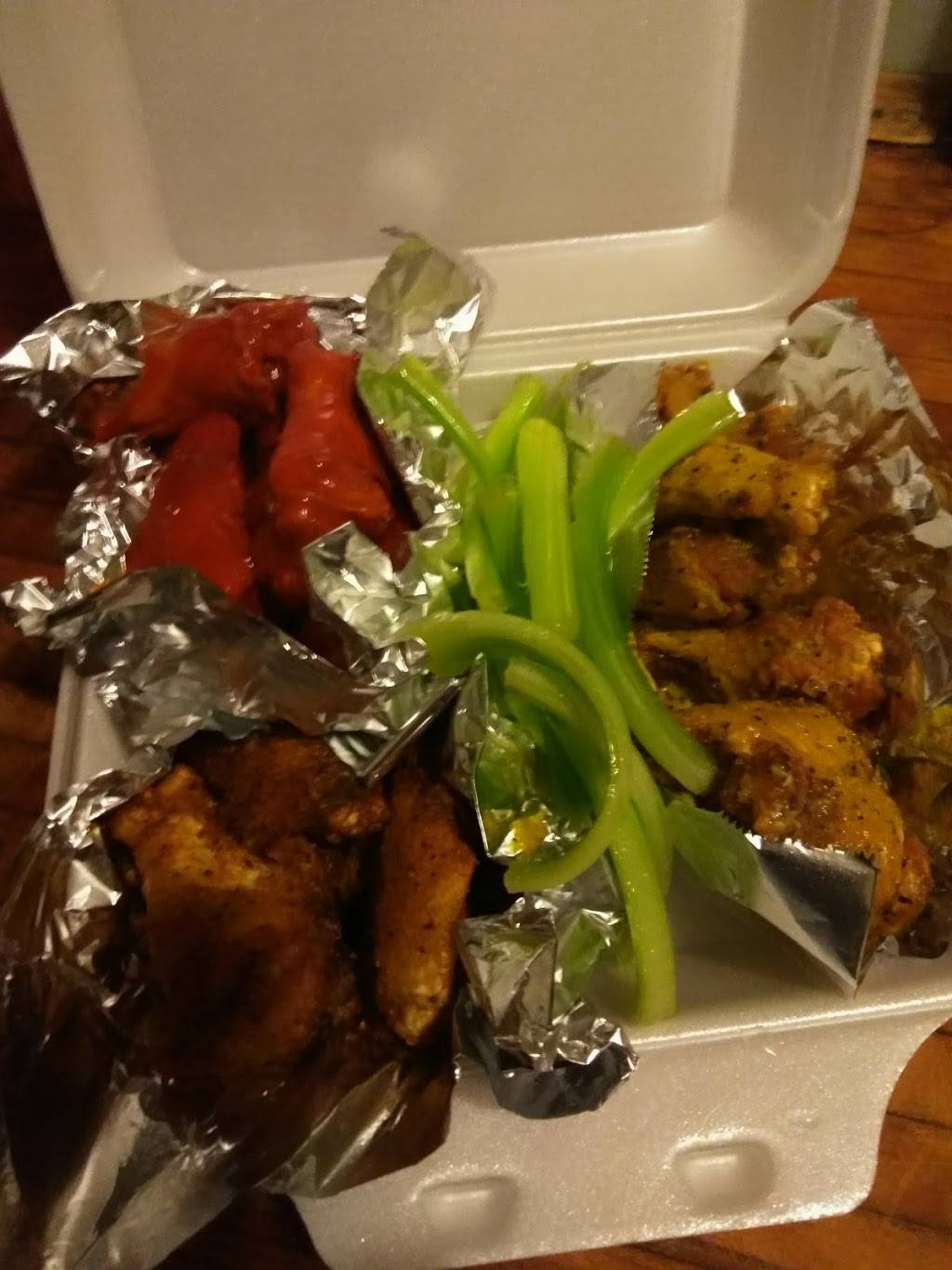 Specialty Wings | restaurant | 2280 Fillmore Ave, Buffalo, NY 14214, USA | 7162479464 OR +1 716-247-9464
