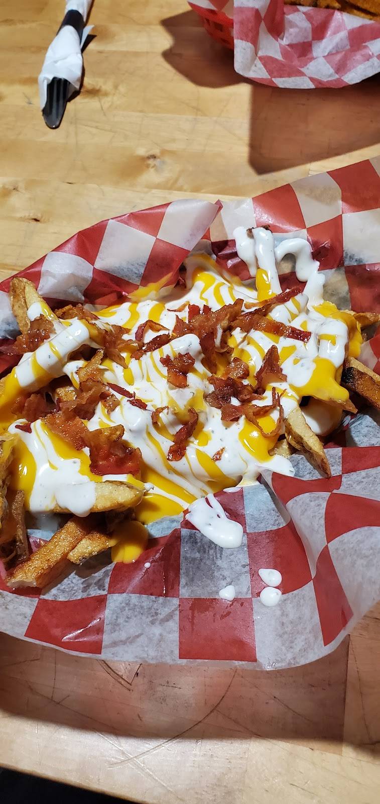 Maudies Sixers | restaurant | 8033 PA-286, Indiana, PA 15701, USA | 7244794150 OR +1 724-479-4150