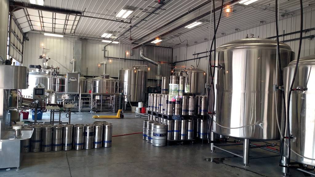 Austin Brothers Beer Company | restaurant | 821 W Miller St, Alpena, MI 49707, USA | 9893402300 OR +1 989-340-2300