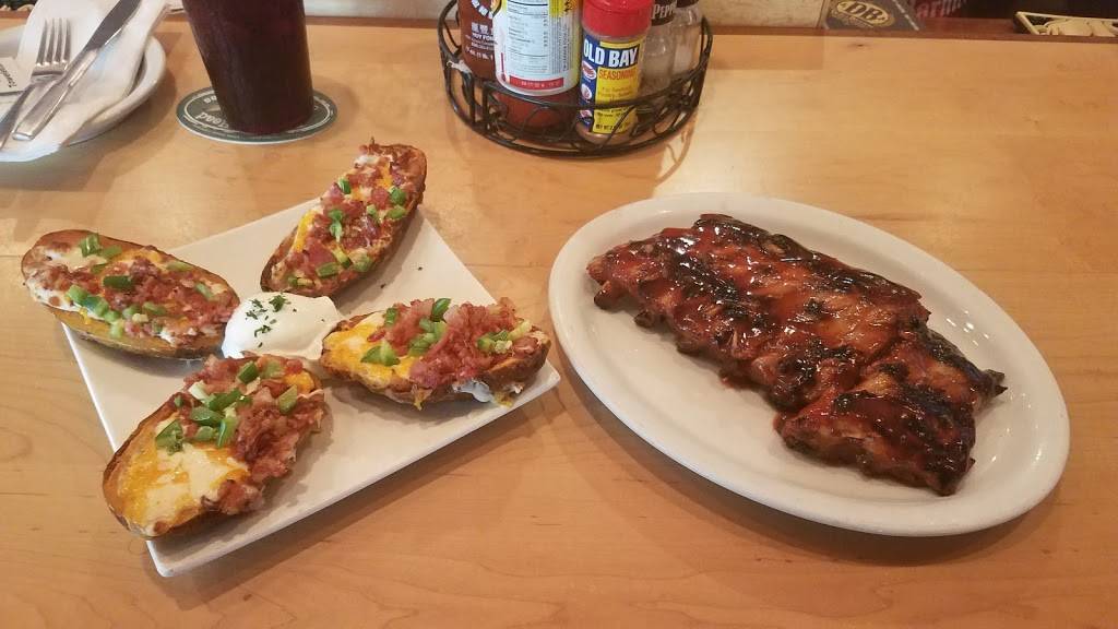 Adam’s Taphouse and Grille Kent Island | restaurant | 100 Abruzzi Dr, Chester, MD 21619, USA | 4106435050 OR +1 410-643-5050