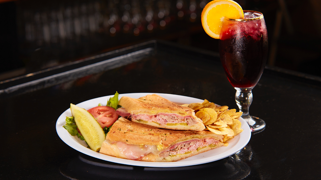 Bogota Kitchen + Bar | restaurant | 917 11th St, Palm Harbor, FL 34683, USA | 7277545047 OR +1 727-754-5047