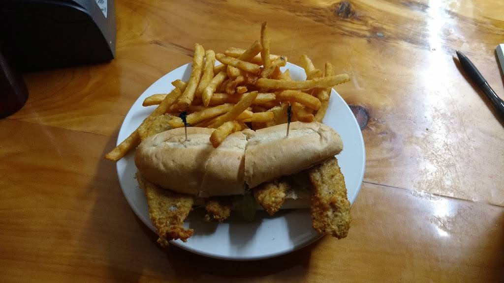 Cabin of Linwood | restaurant | 6 N Huron Rd, Linwood, MI 48634, USA | 9896973811 OR +1 989-697-3811