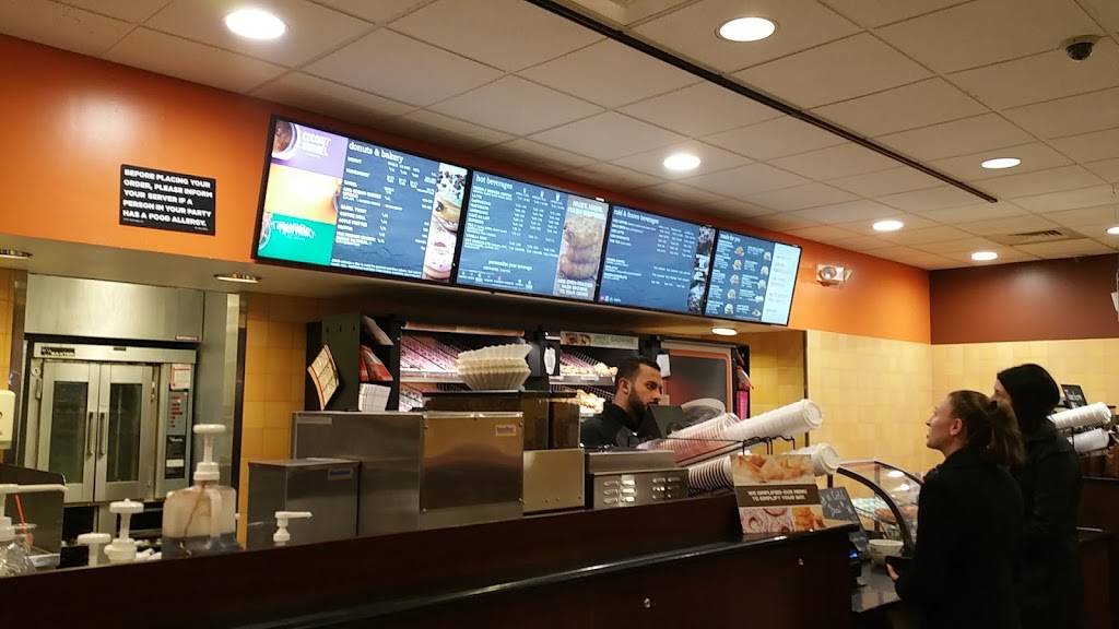 Dunkin Donuts | cafe | 42 Hopatchung Rd, Hopatcong, NJ 07843, USA | 9732881500 OR +1 973-288-1500