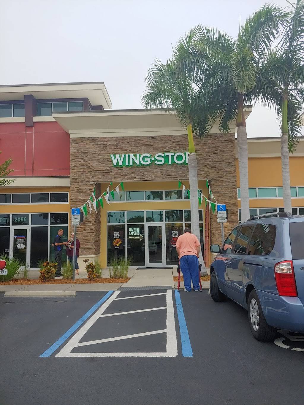 Wingstop | restaurant | 2090 Gulf to Bay Blvd, Clearwater, FL 33765, USA | 7275139464 OR +1 727-513-9464
