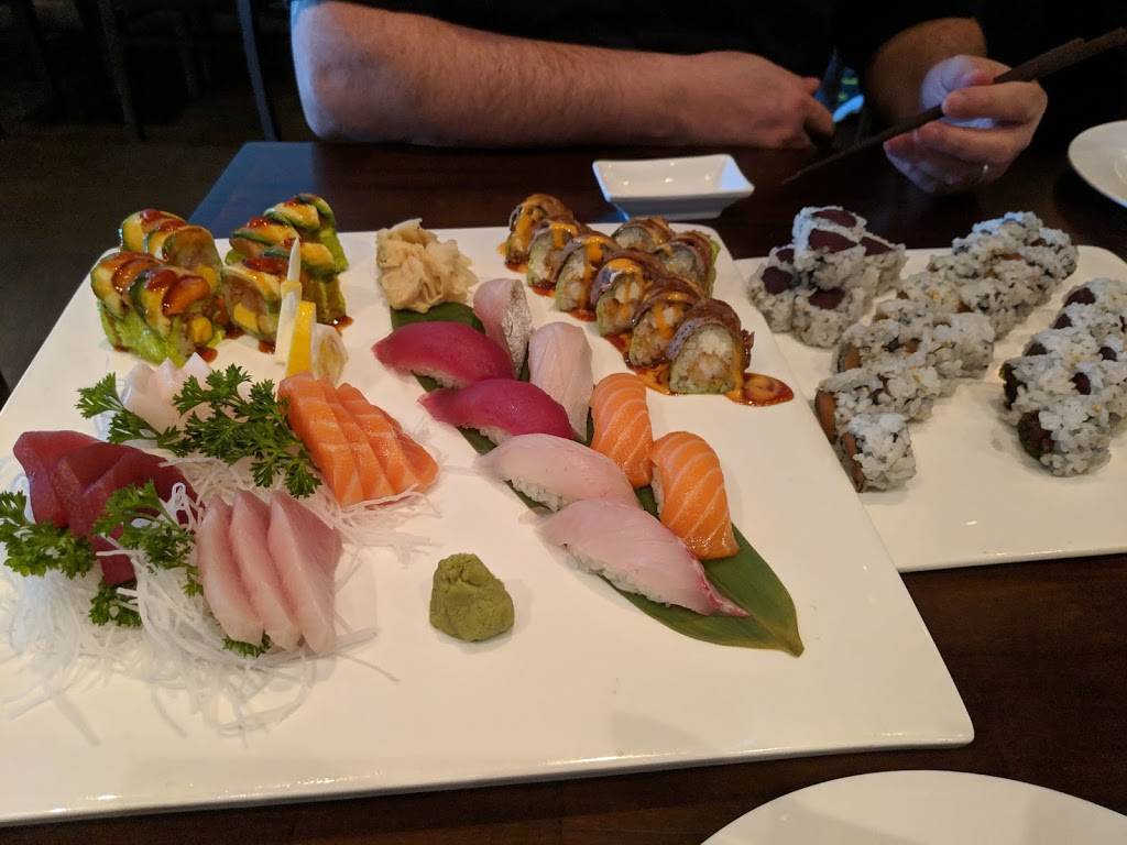 Le Shio | restaurant | 2303 Concord Pike, Wilmington, DE 19803, USA | 3028880145 OR +1 302-888-0145