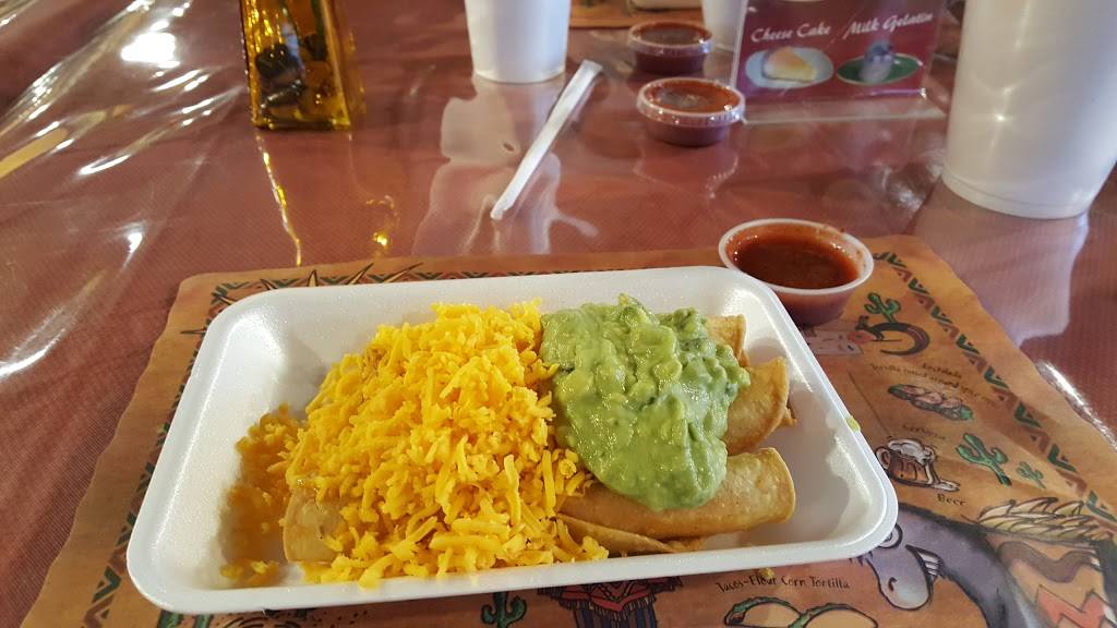 Cucas Mexican Food | restaurant | 3644 Highland Ave, Highland, CA 92346, USA | 9094250854 OR +1 909-425-0854