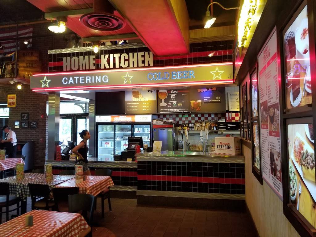 Portillos Hot Dogs | meal takeaway | 8705 W Sura Lane, Greenfield, WI 53228, USA | 4148775400 OR +1 414-877-5400