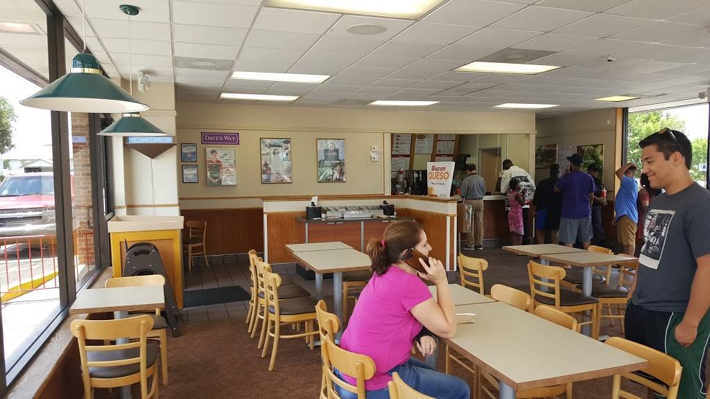 Wendys | restaurant | 746 John C Calhoun Dr, Orangeburg, SC 29115, USA | 8035363594 OR +1 803-536-3594