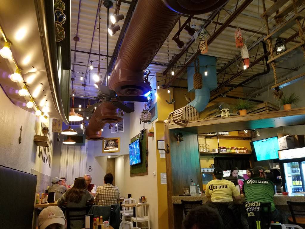 Little Shack | restaurant | 865 N Resler Dr suite h, El Paso, TX 79912, USA | 9153073205 OR +1 915-307-3205