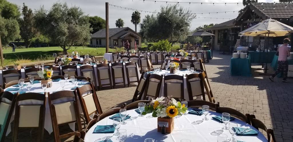 19 Sports Bar & Grill | restaurant | 32120 San Juan Creek Rd, San Juan Capistrano, CA 92675, USA | 9492401919 OR +1 949-240-1919