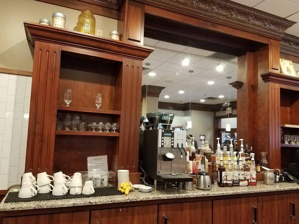 Gails Carriage Place | restaurant | 306 E Rand Rd, Arlington Heights, IL 60004, USA | 8473988900 OR +1 847-398-8900