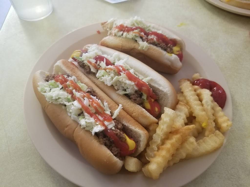 Gracies Grill | restaurant | 123 Vance St, Clinton, NC 28328, USA | 9105927782 OR +1 910-592-7782