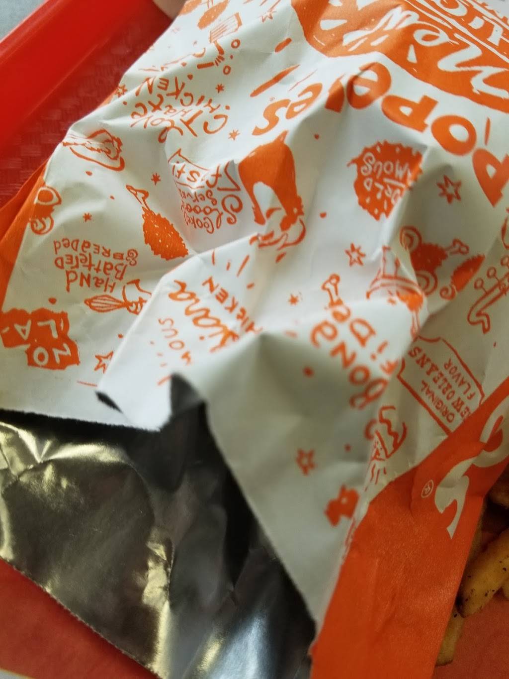 Popeyes Chicken | restaurant | 19-21 Rickenbacker Rd, Nellis AFB, NV 89191, USA | 7026443477 OR +1 702-644-3477