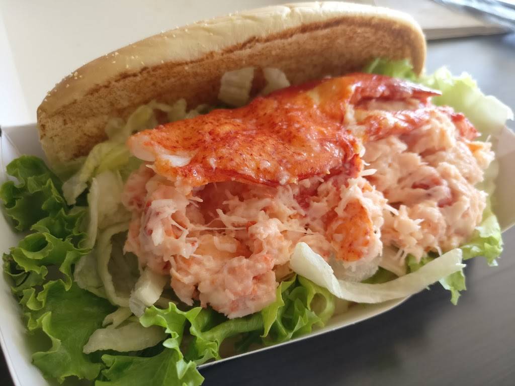 McDonalds | cafe | 117 Massachusetts Turnpike, Natick, MA 01760, USA | 5086511687 OR +1 508-651-1687