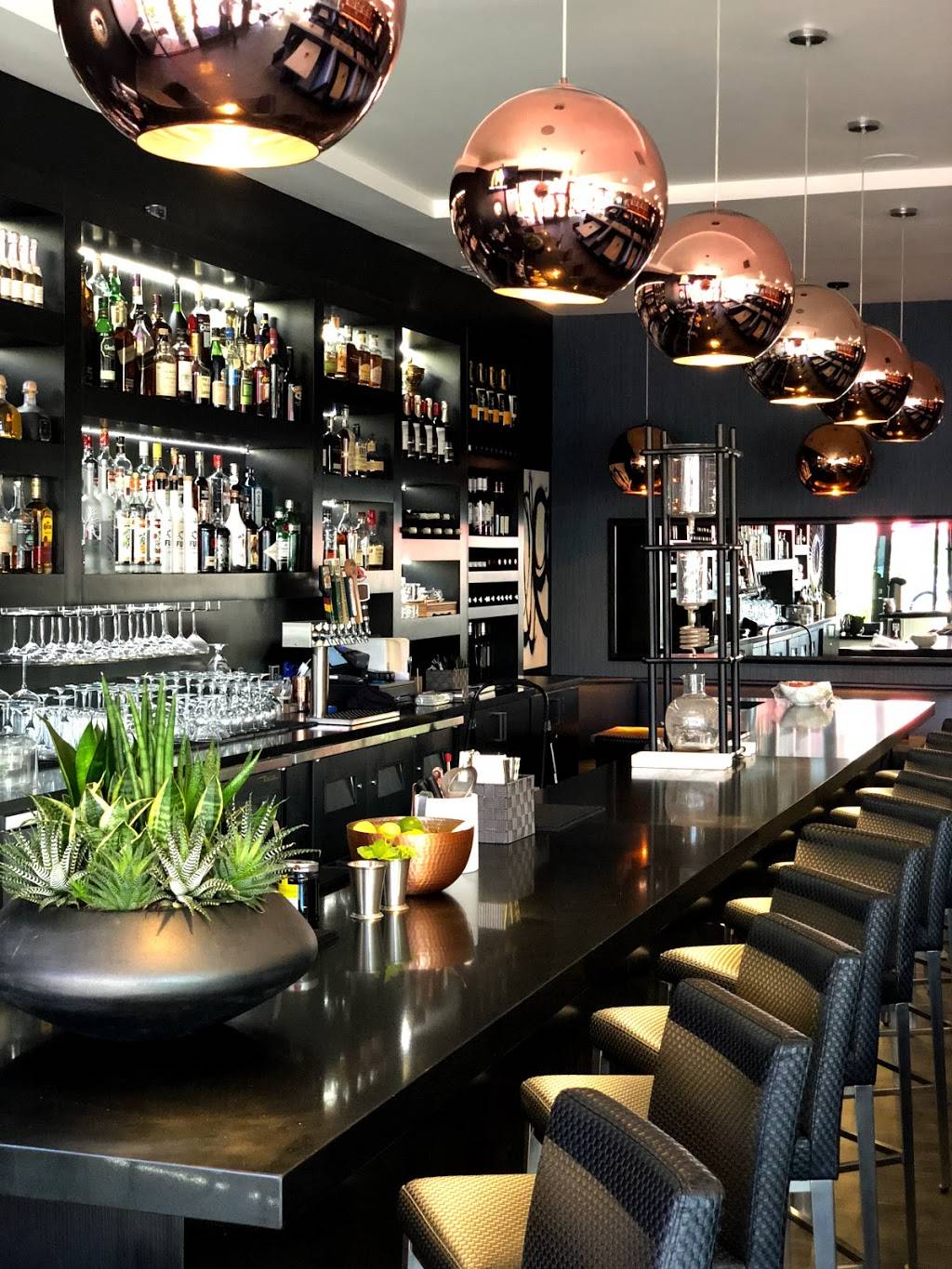 7Fusion | restaurant | 14235 Ventura Blvd, Sherman Oaks, CA 91423, USA | 8184653177 OR +1 818-465-3177