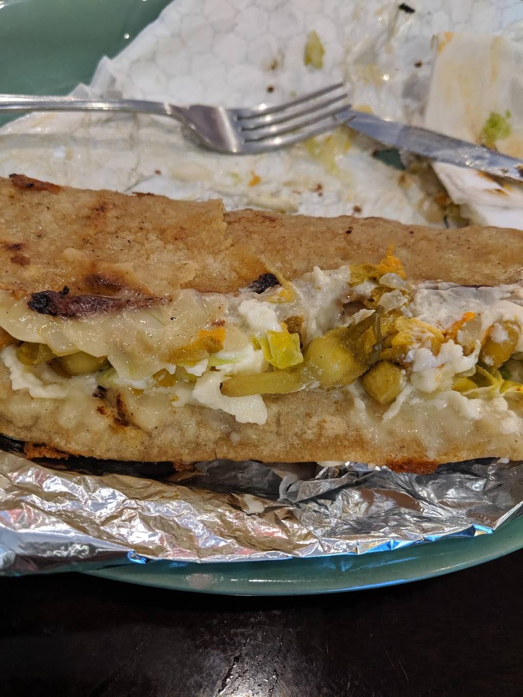 Fonda La Poblanita | restaurant | 3830 Morganford Rd, St. Louis, MO 63116, USA | 3142820651 OR +1 314-282-0651